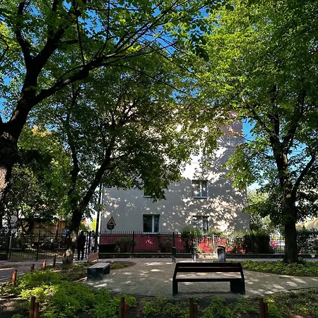 65m2 W Spokojnej Oliwskiej Okolicy Apartment Gdansk