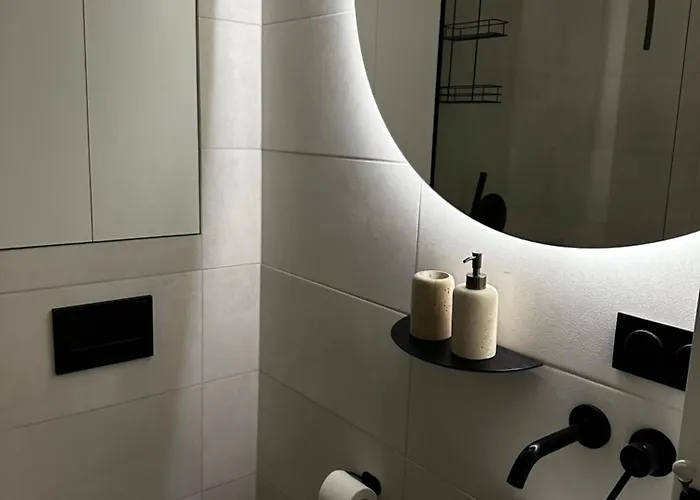65m2 W Spokojnej Oliwskiej Okolicy Апартаменты *